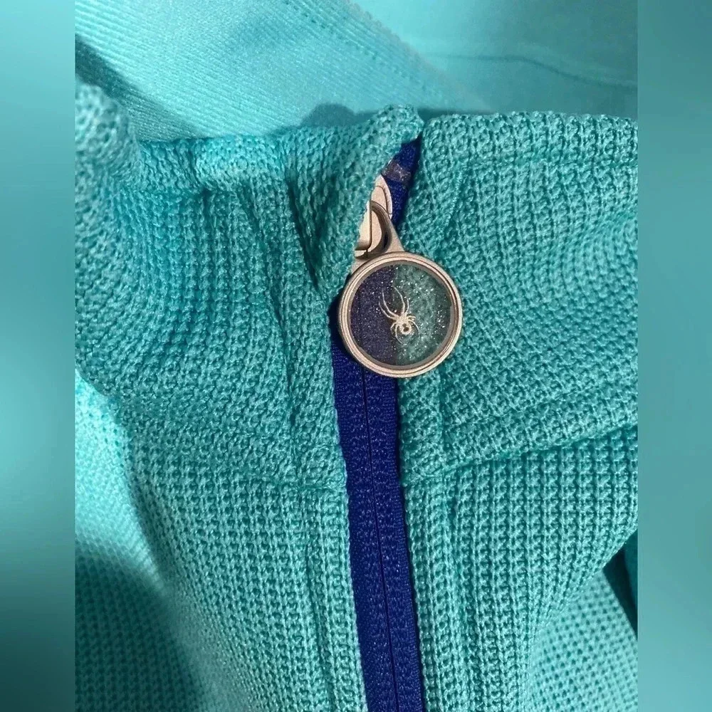 Spyder zip front